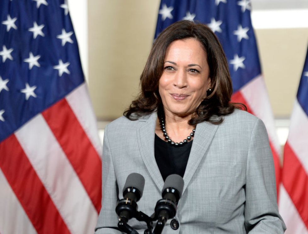 kamala harris tells mike pence mr vice president im speaking 8