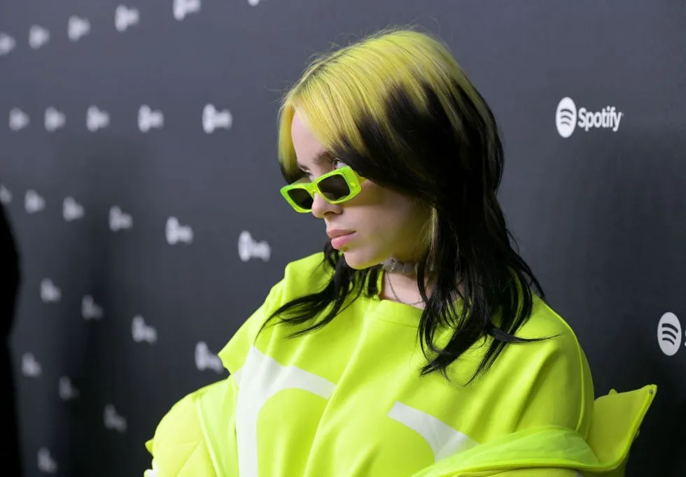 billie eilish bikini 15.jpg